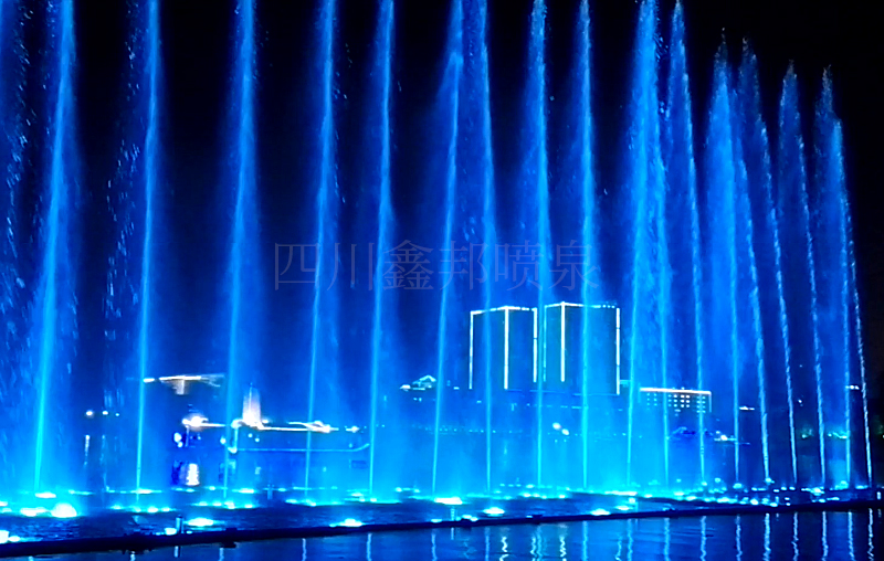 金阳湾梦幻光影音乐喷泉秀,打造成都金堂文旅夜游名片